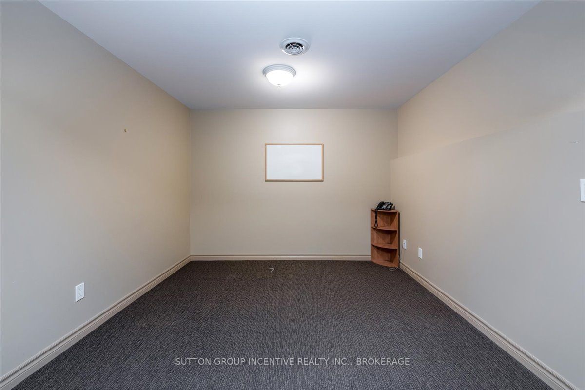 30 Spence Ave, #3
