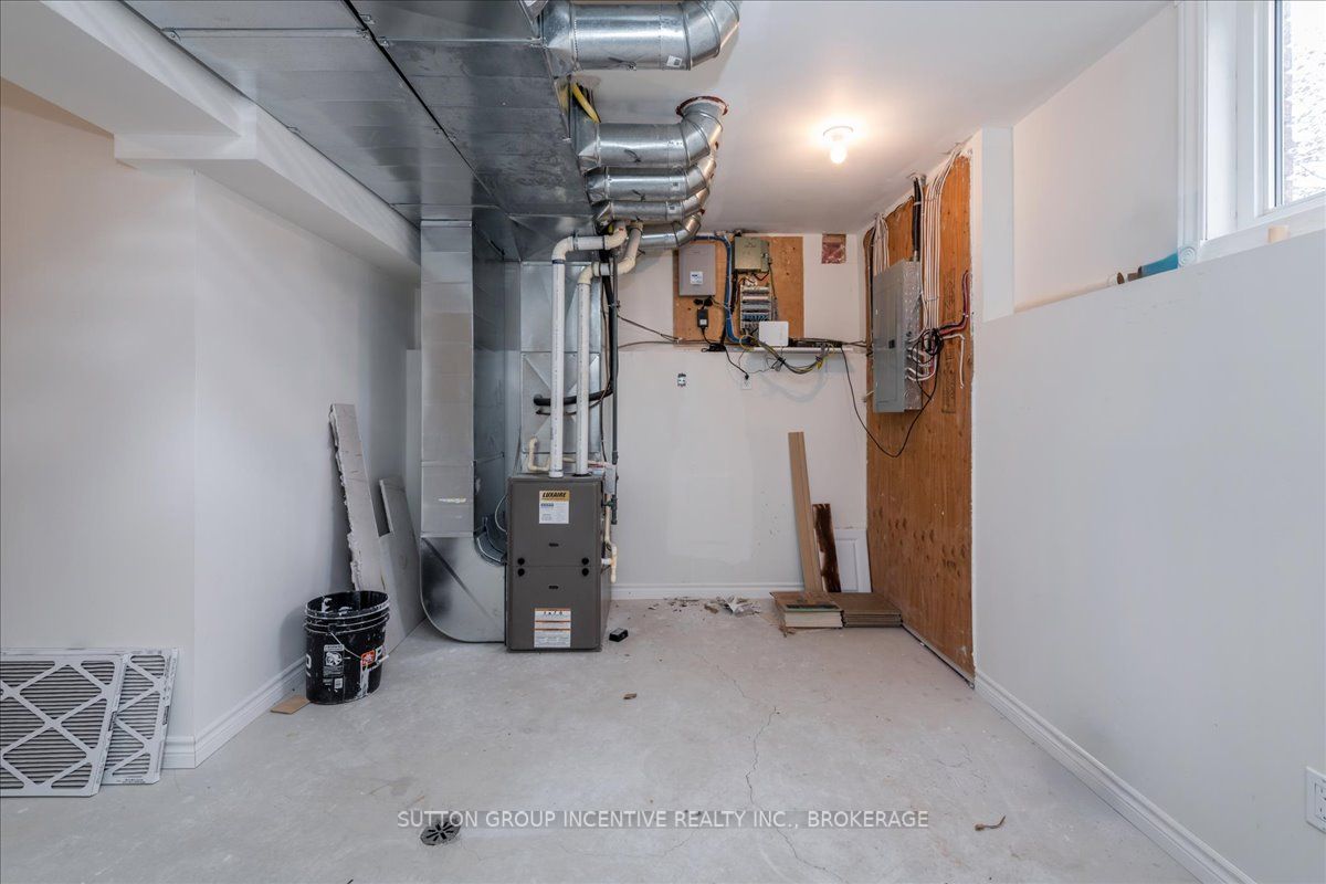 30 Spence Ave, #3
