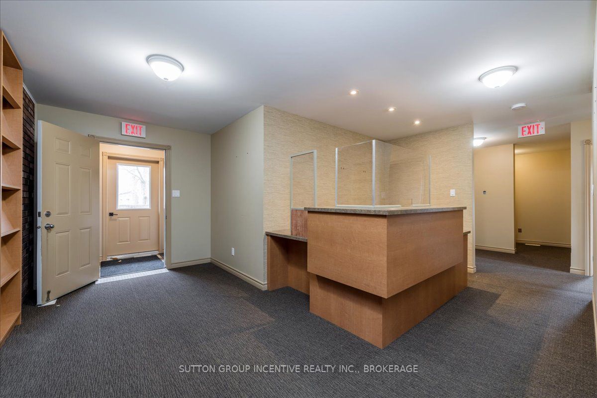 30 Spence Ave, #3