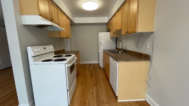 140 Sydenham Wells Rd