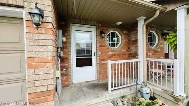 140 Sydenham Wells Rd