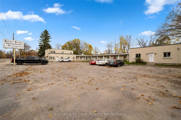 320 Laclie St, Orillia