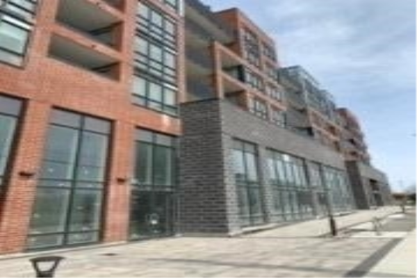 681 Yonge St, Barrie