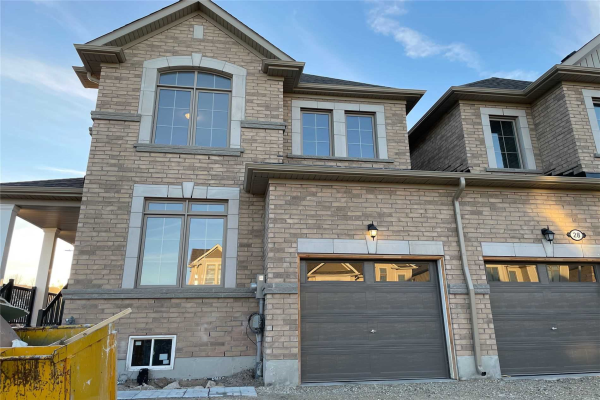 31 Kirby Ave, Collingwood