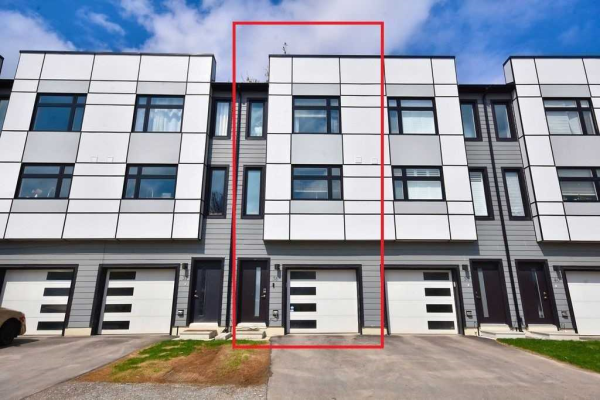 540 Essa Rd, Barrie