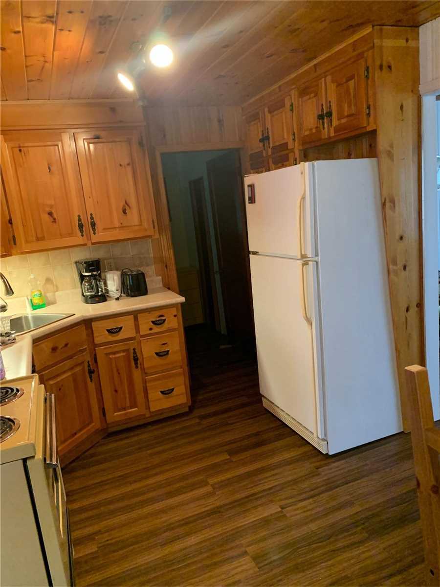 Listing S5860052 - Large Photo # 7