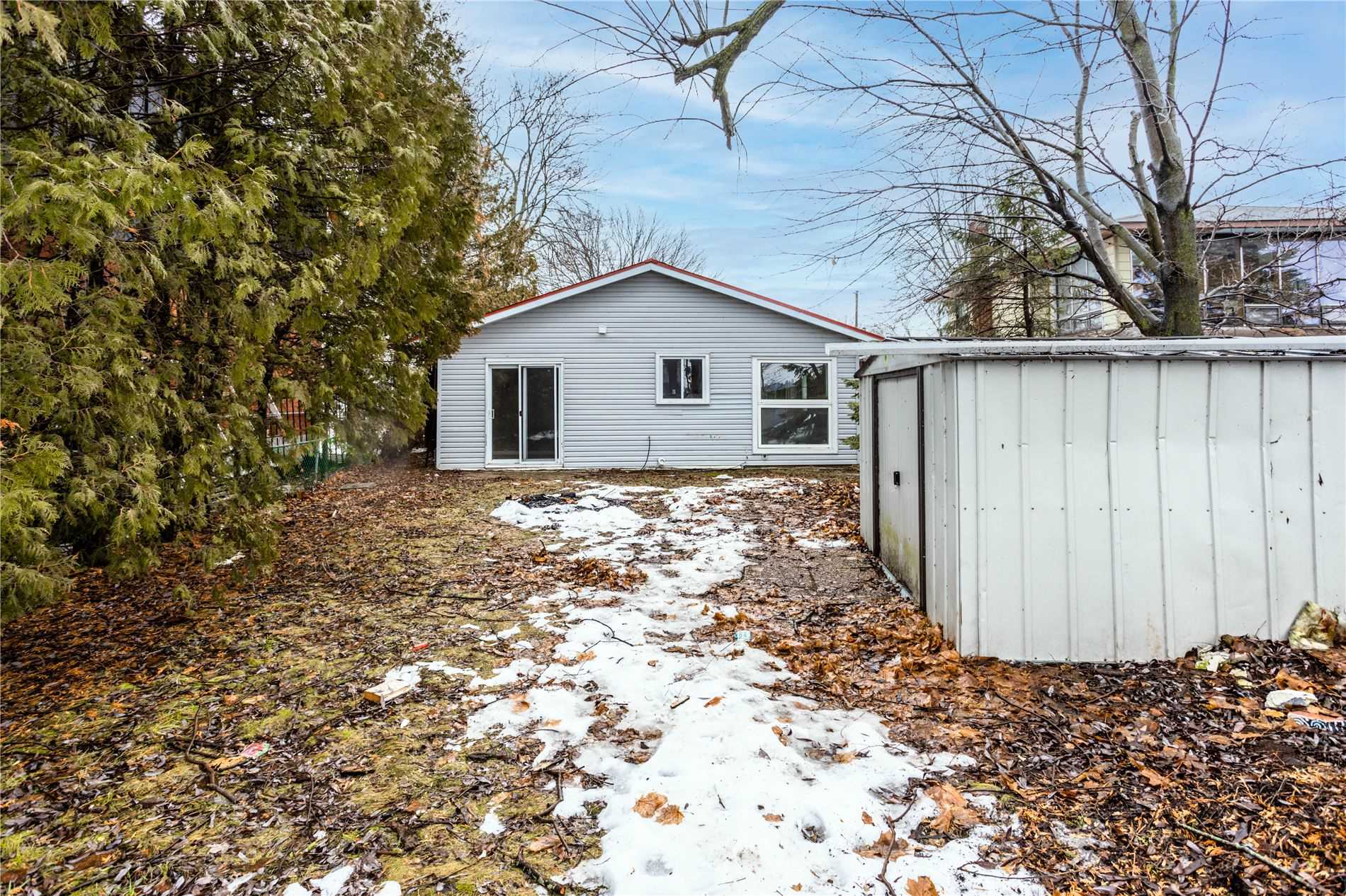 172 Cedar Island Rd