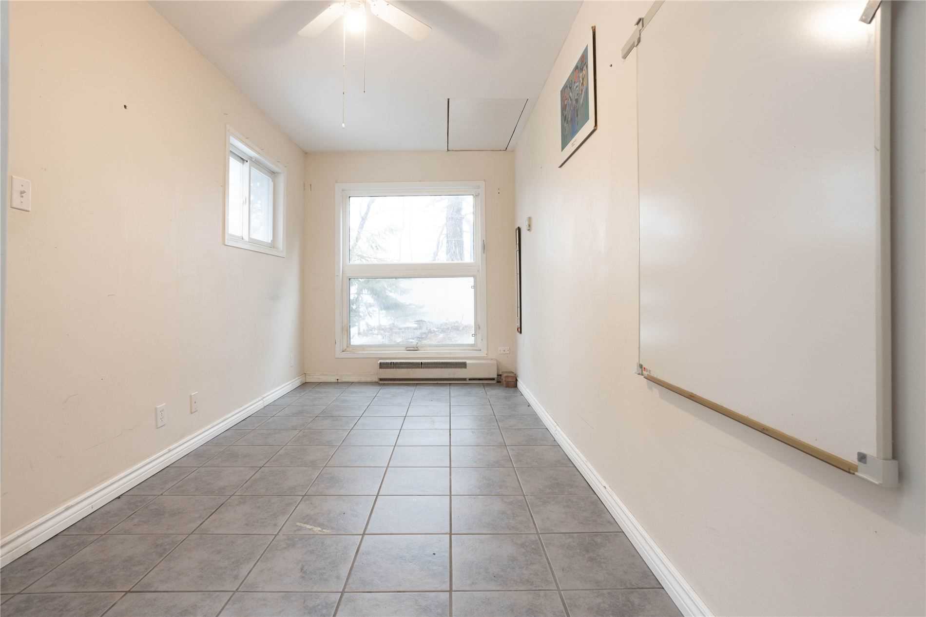 172 Cedar Island Rd