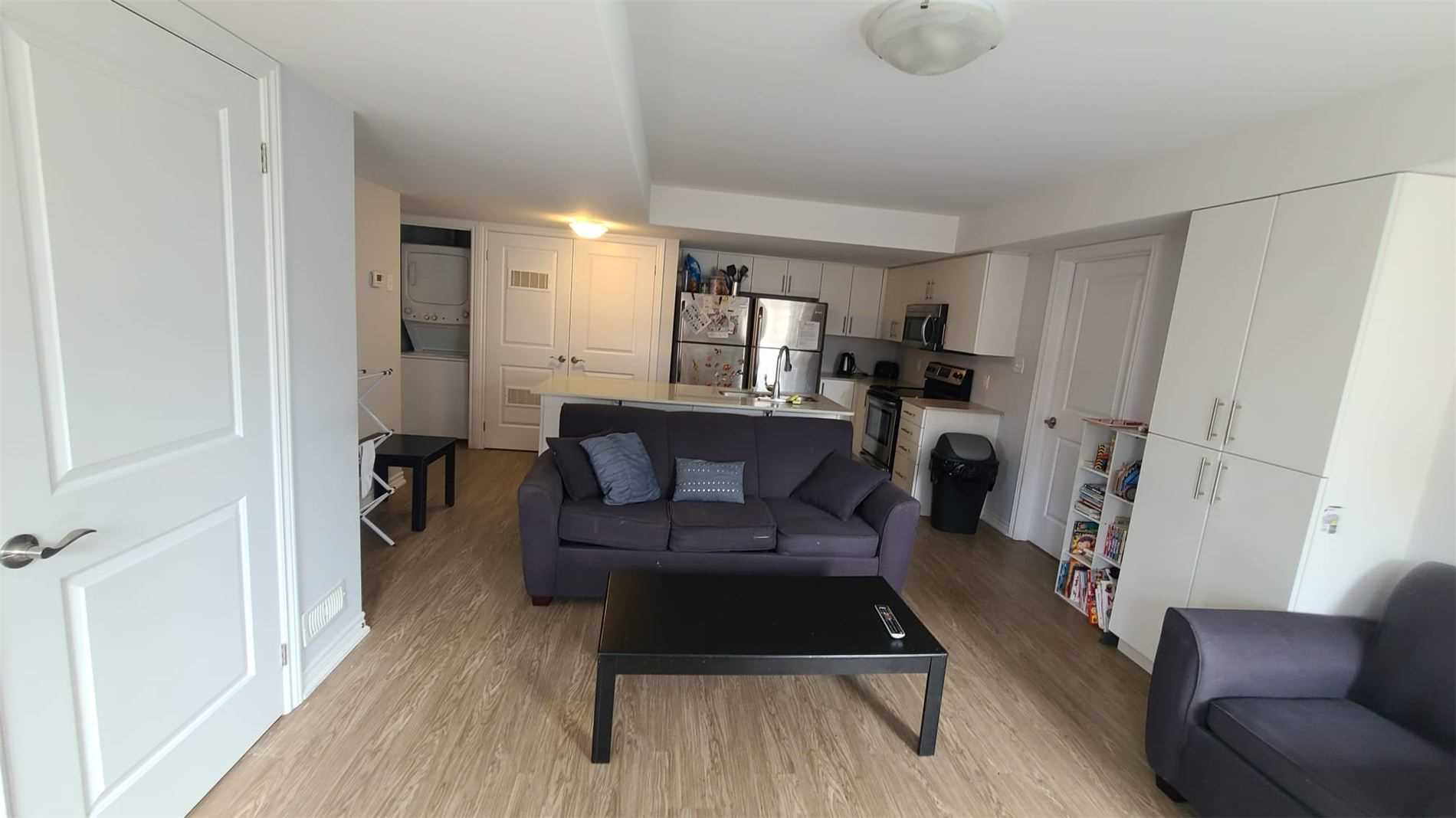 244 Penetanguishene Rd, #8