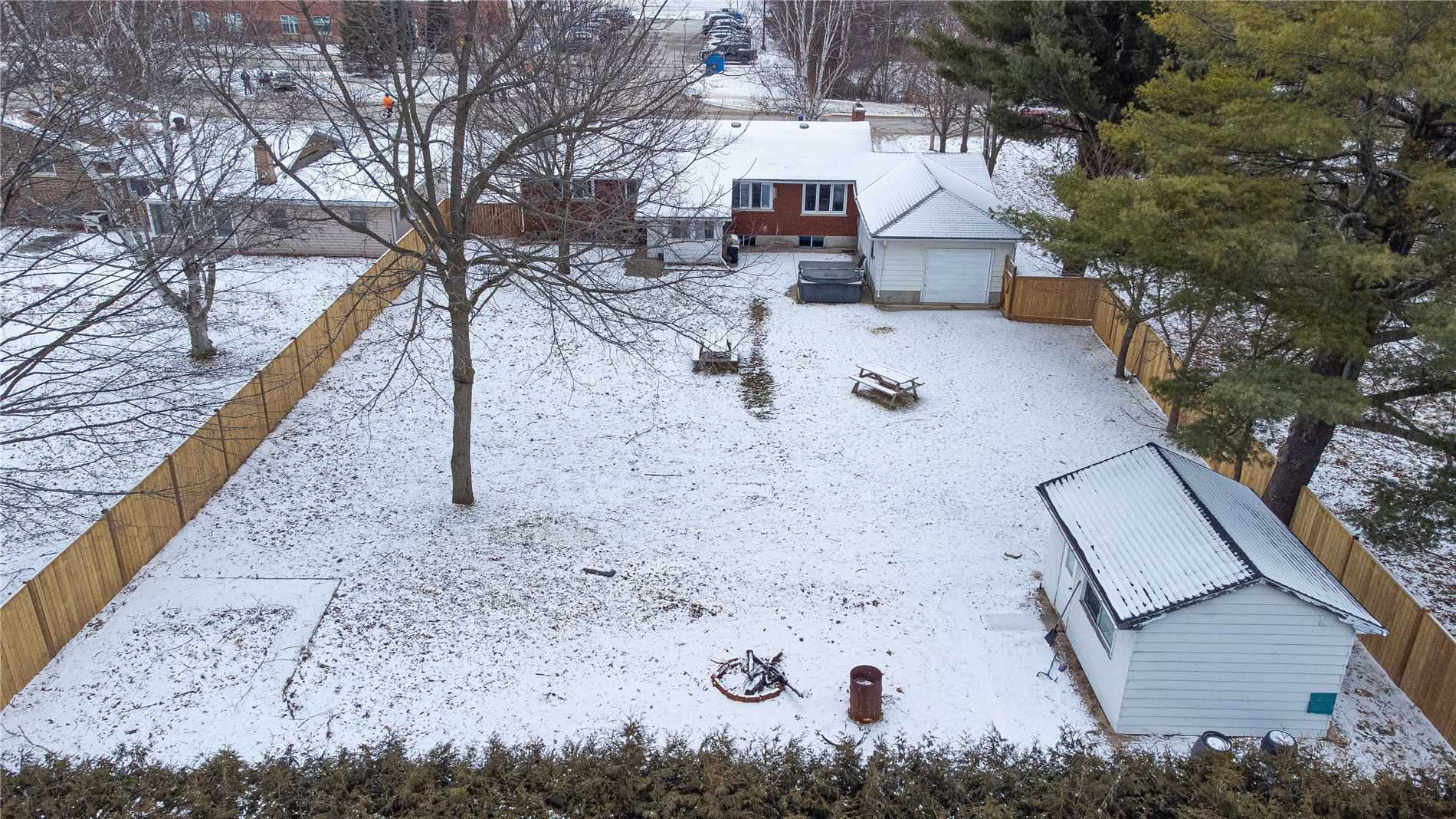 19 Locke Ave