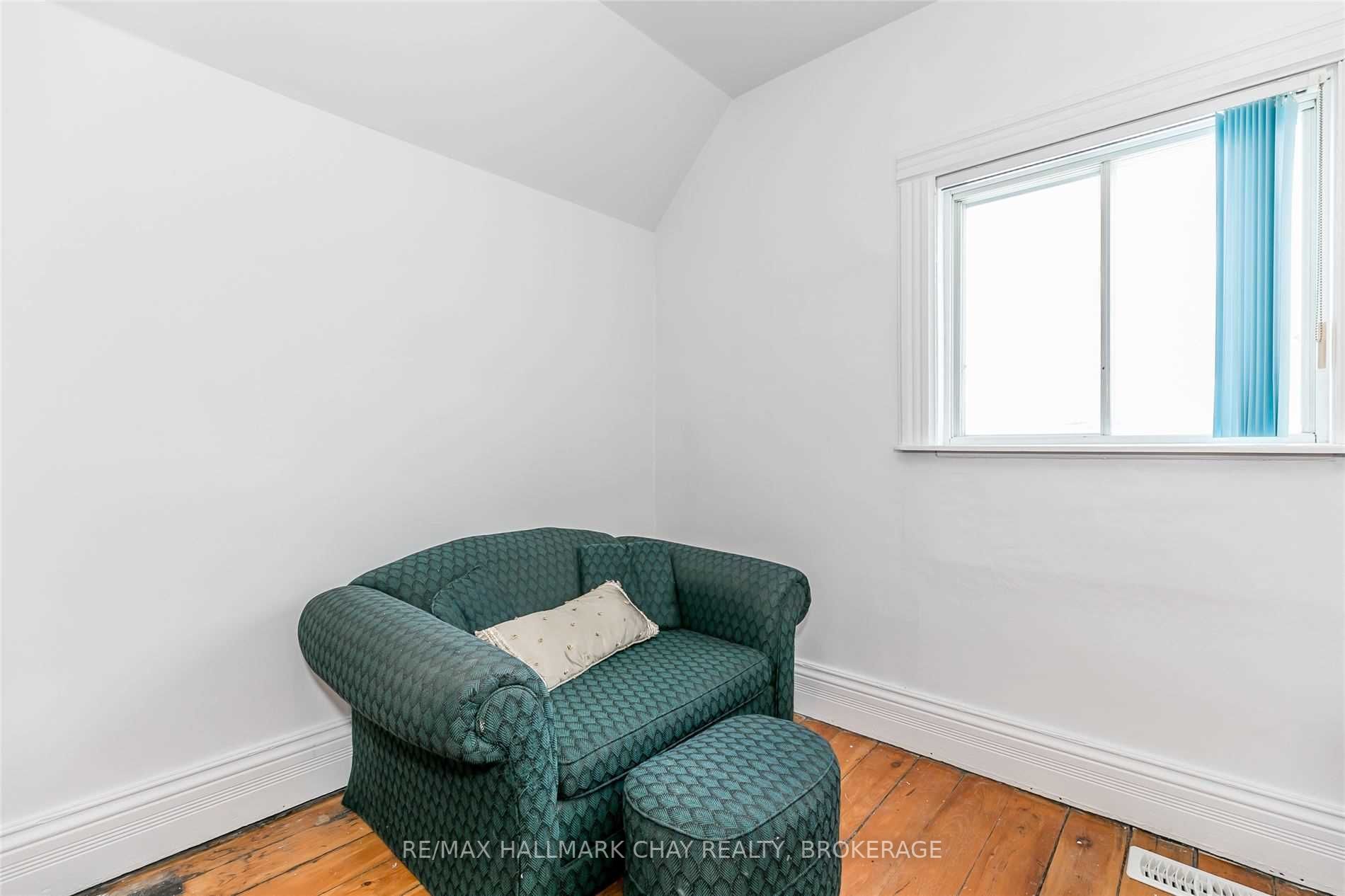 Listing S5872248 - Large Photo # 23