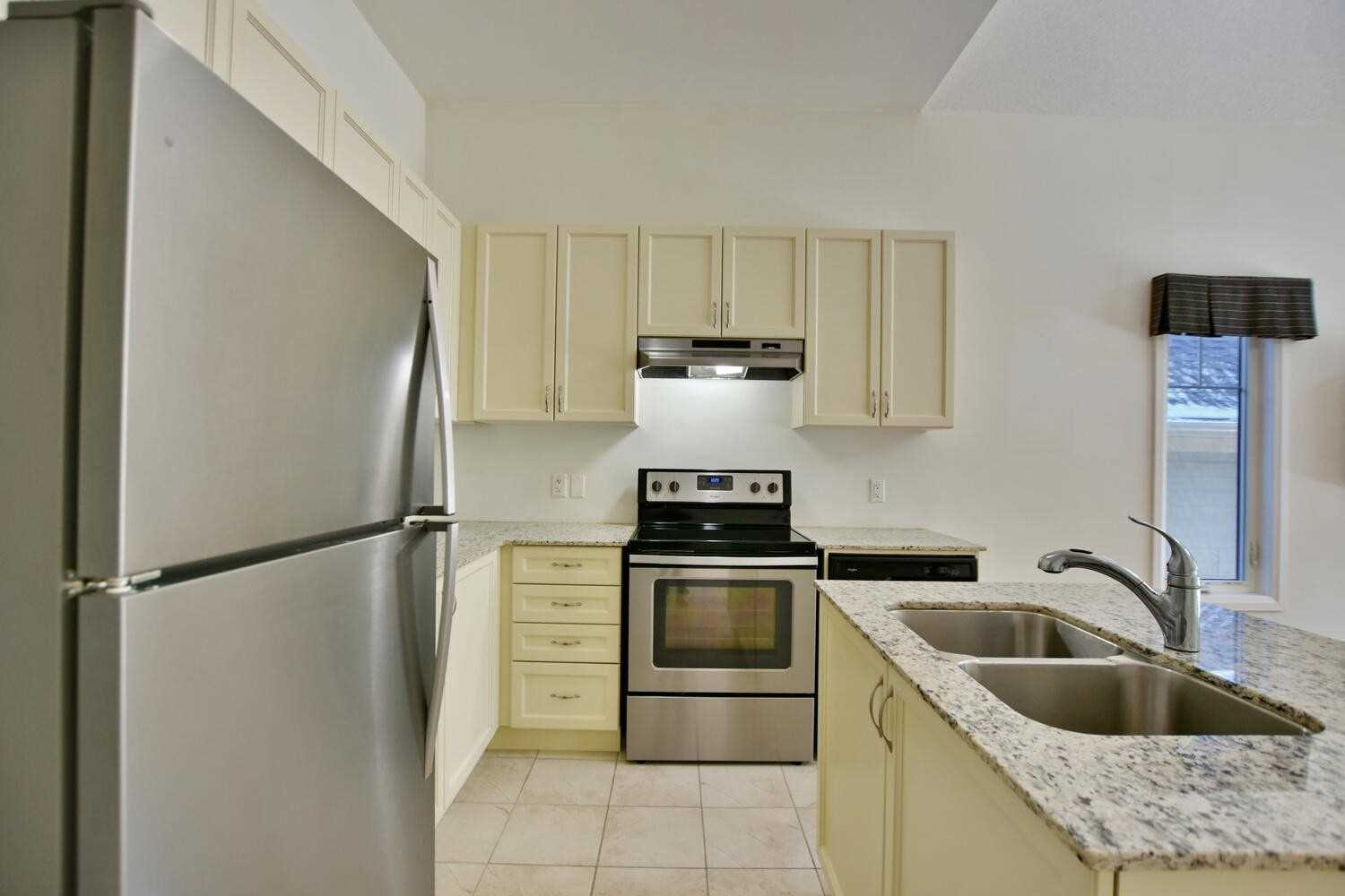 Listing S5873692 - Large Photo # 23