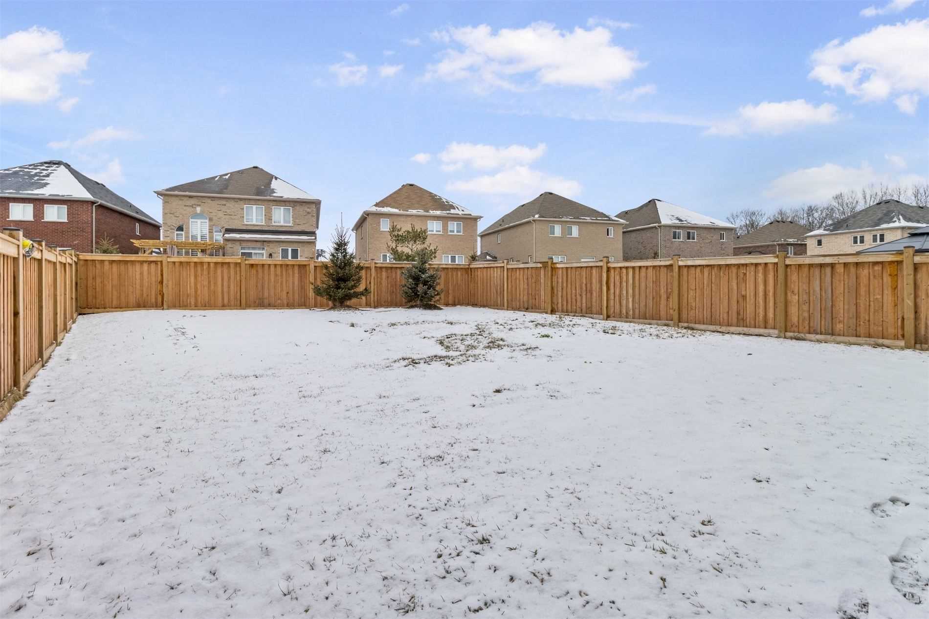 Listing S5877430 - Large Photo # 29