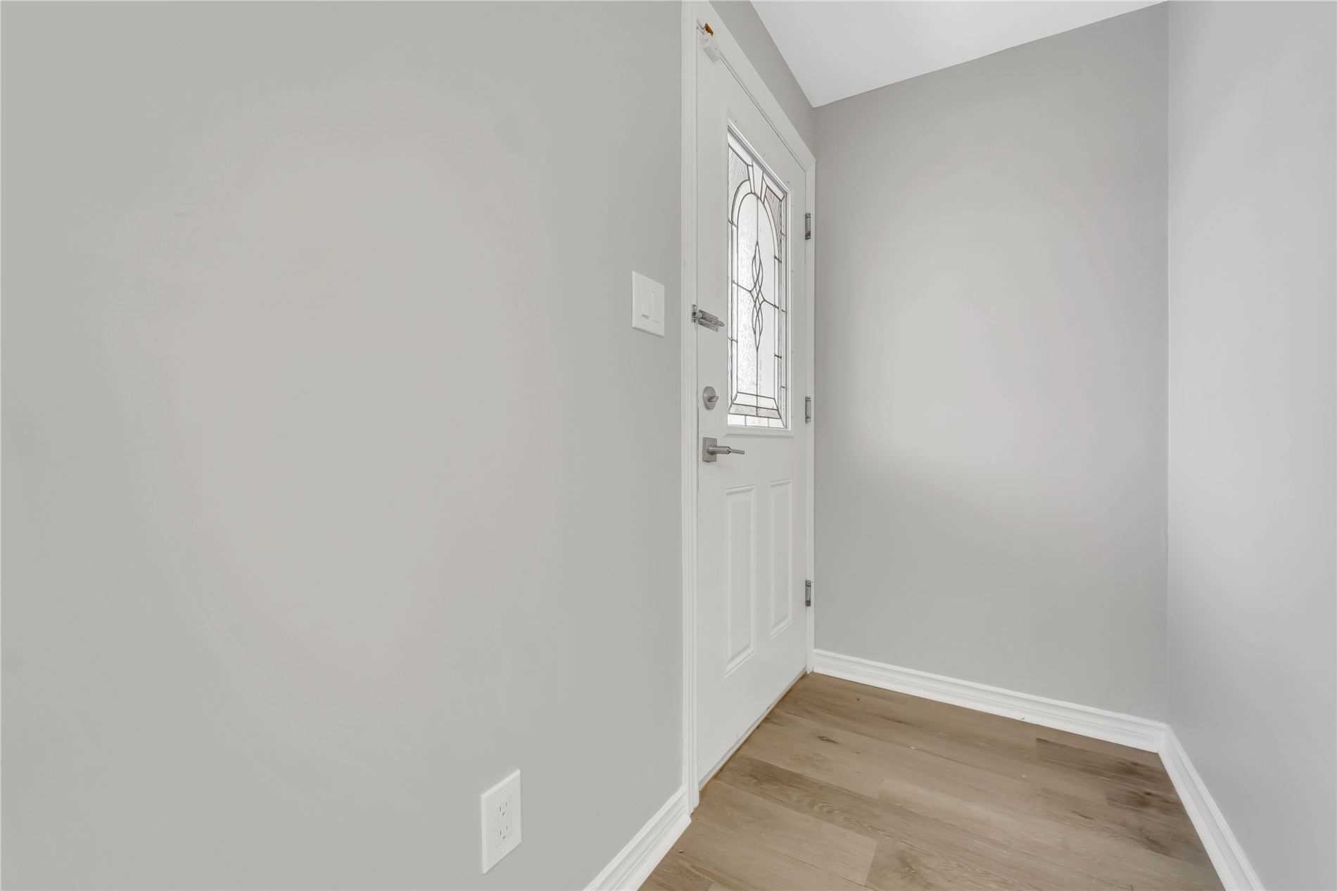 Listing S5878086 - Large Photo # 12