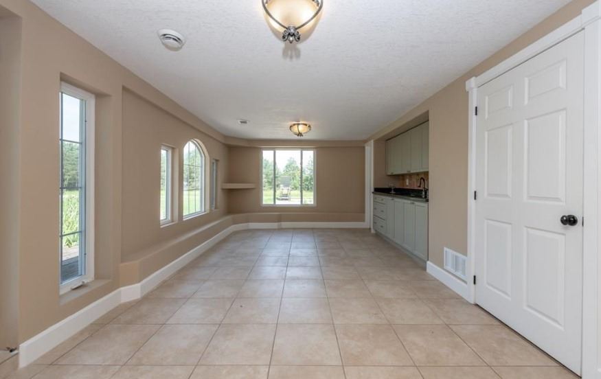 Listing S5878412 - Large Photo # 16