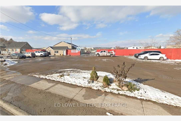 204 Tiffin St, Barrie