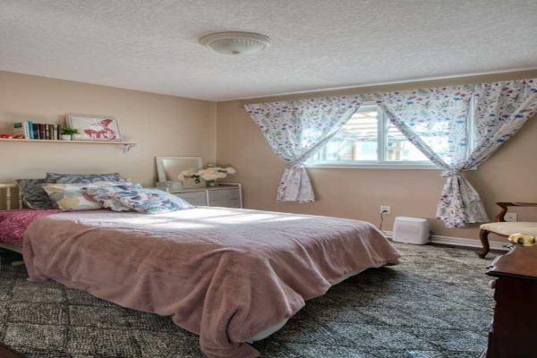 369 Georgian Dr, Barrie