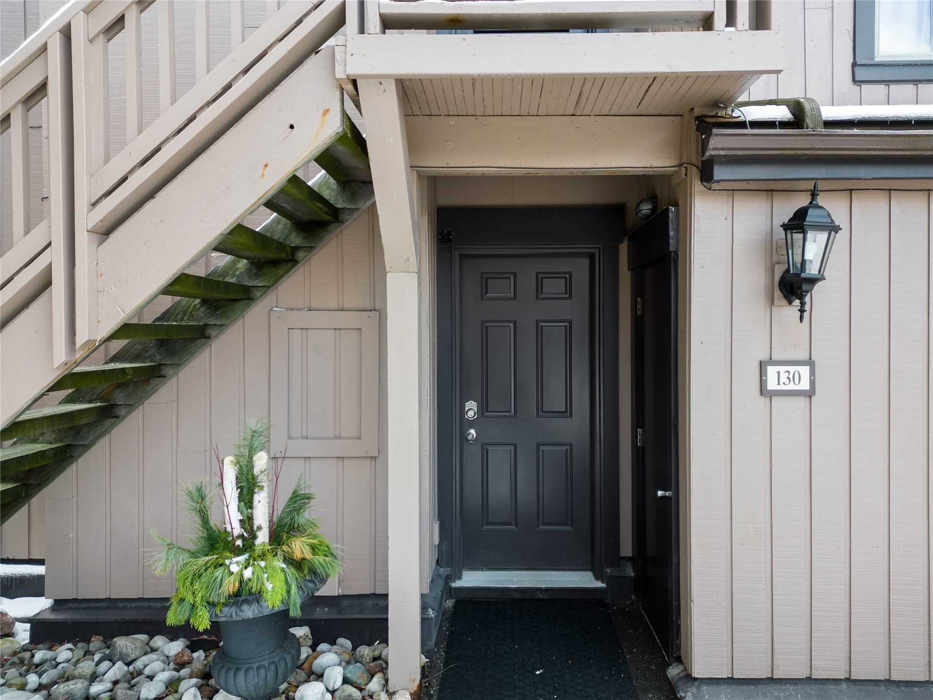 27 Dawson Dr, #130