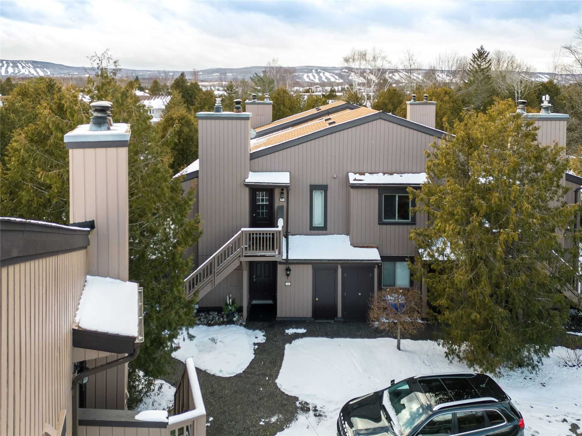 27 Dawson Dr, #130