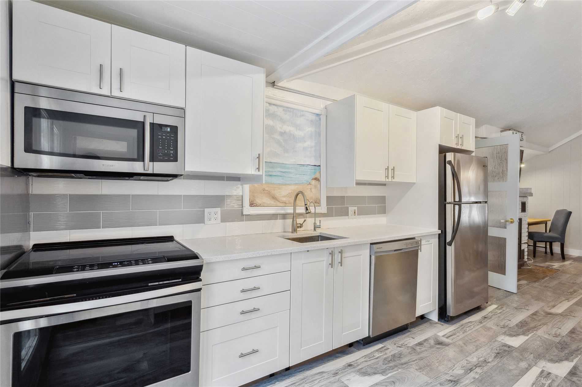 Listing S5882421 - Large Photo # 11