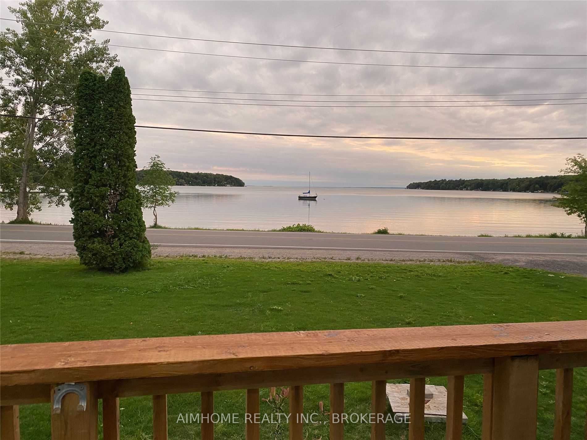 2858 Lakeshore Rd E