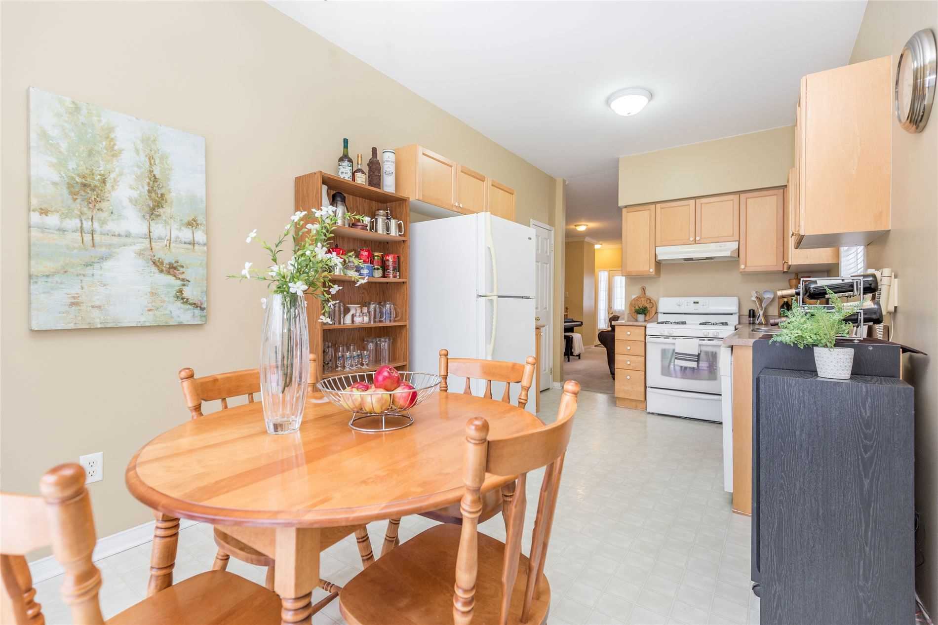 Listing S5885920 - Large Photo # 18