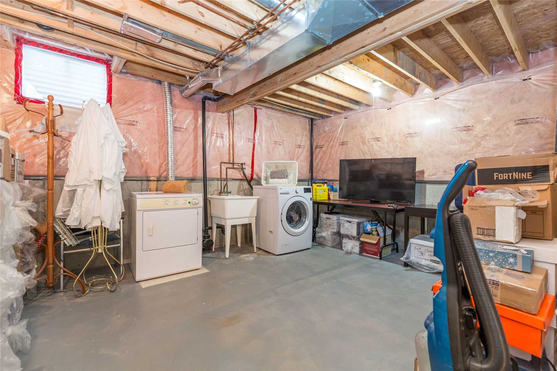 Listing S5885920 - Large Photo # 29