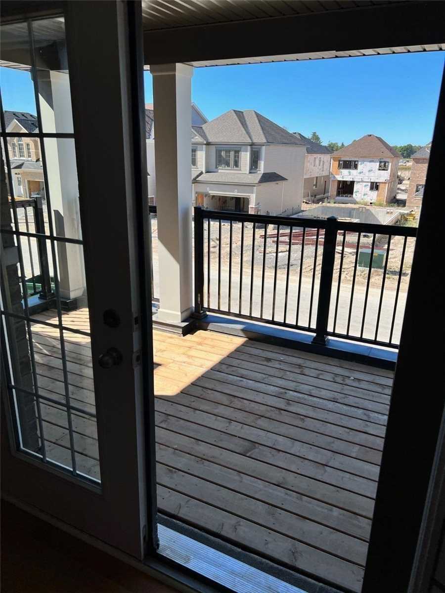 Listing S5886296 - Large Photo # 13