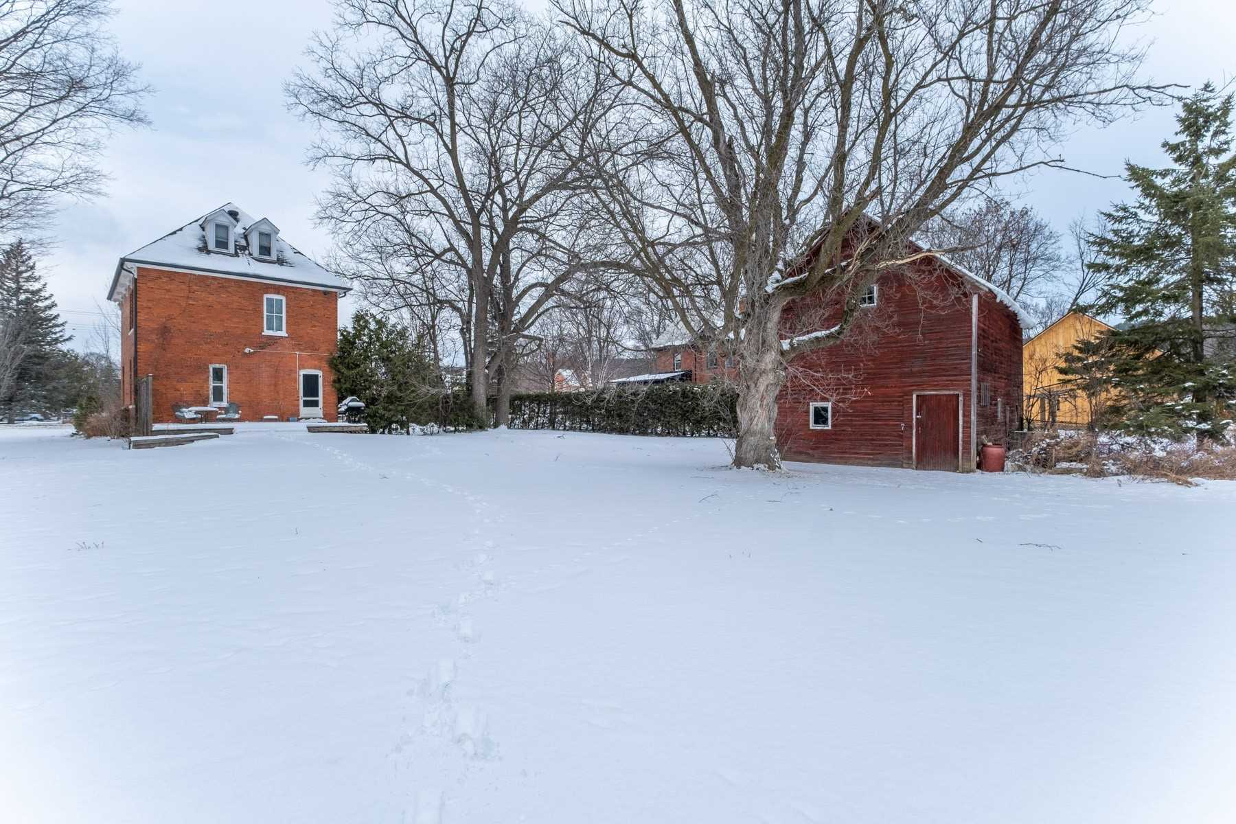 Listing S5891079 - Large Photo # 2