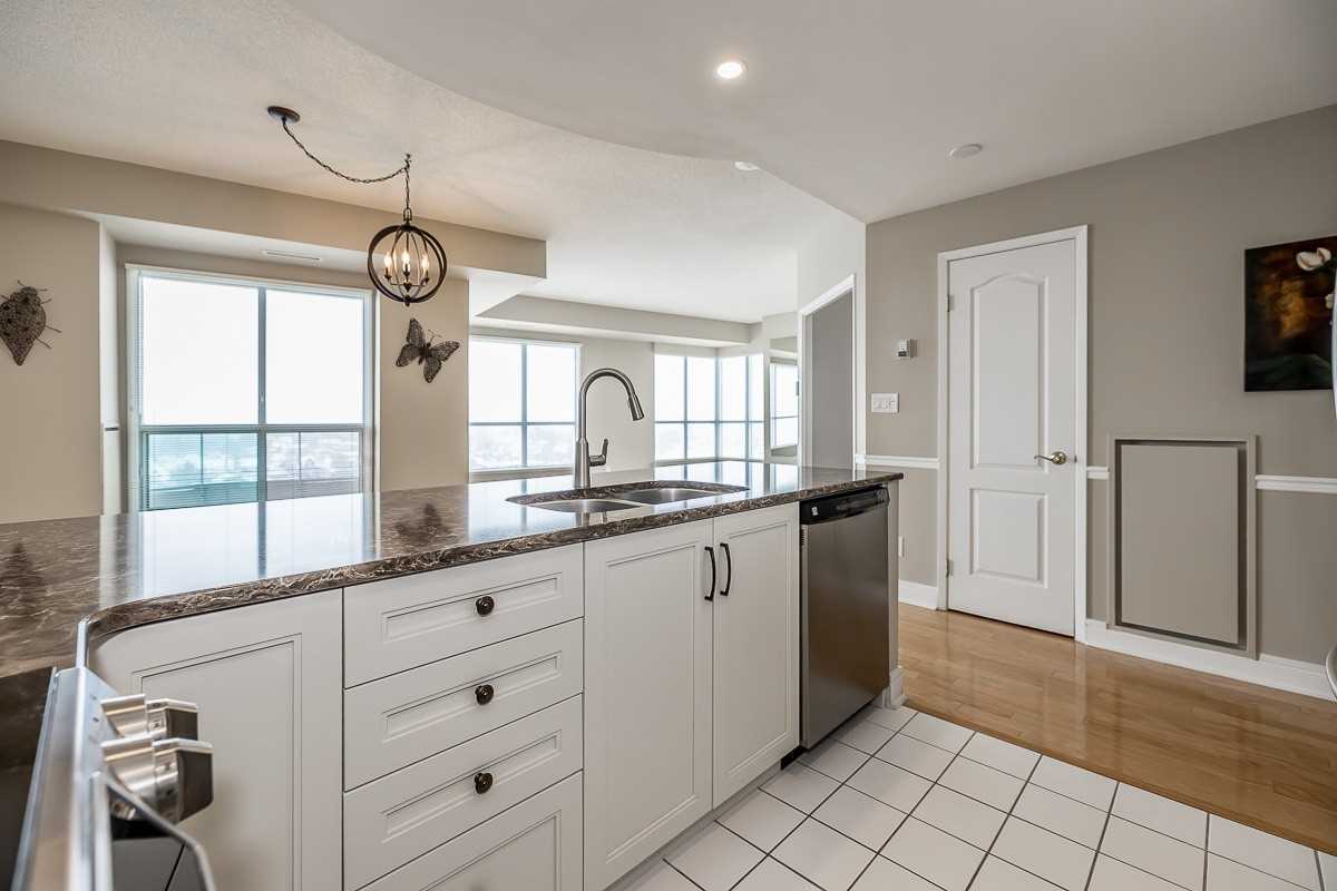 2 Toronto St, #1204