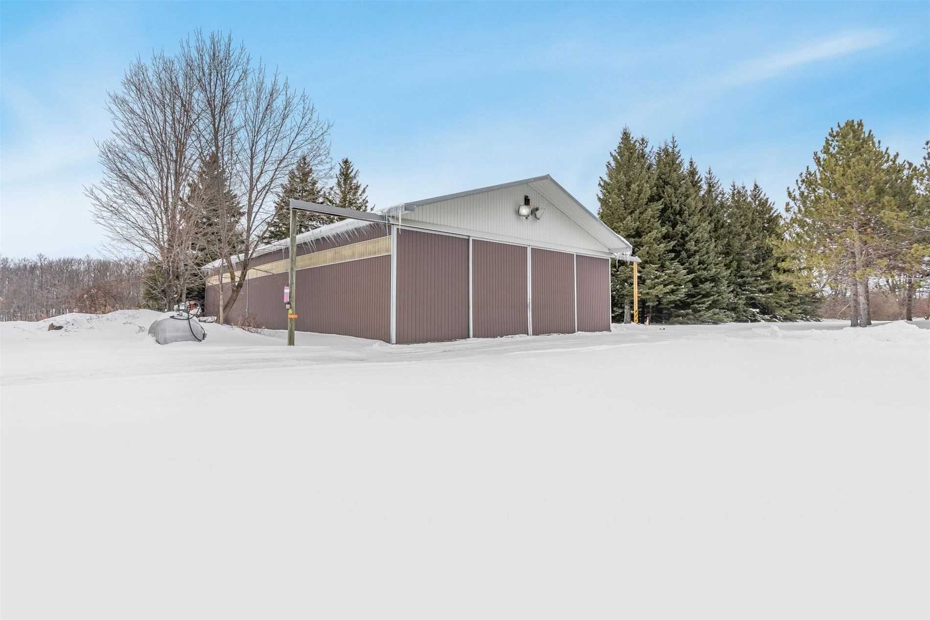 Listing S5894585 - Large Photo # 31