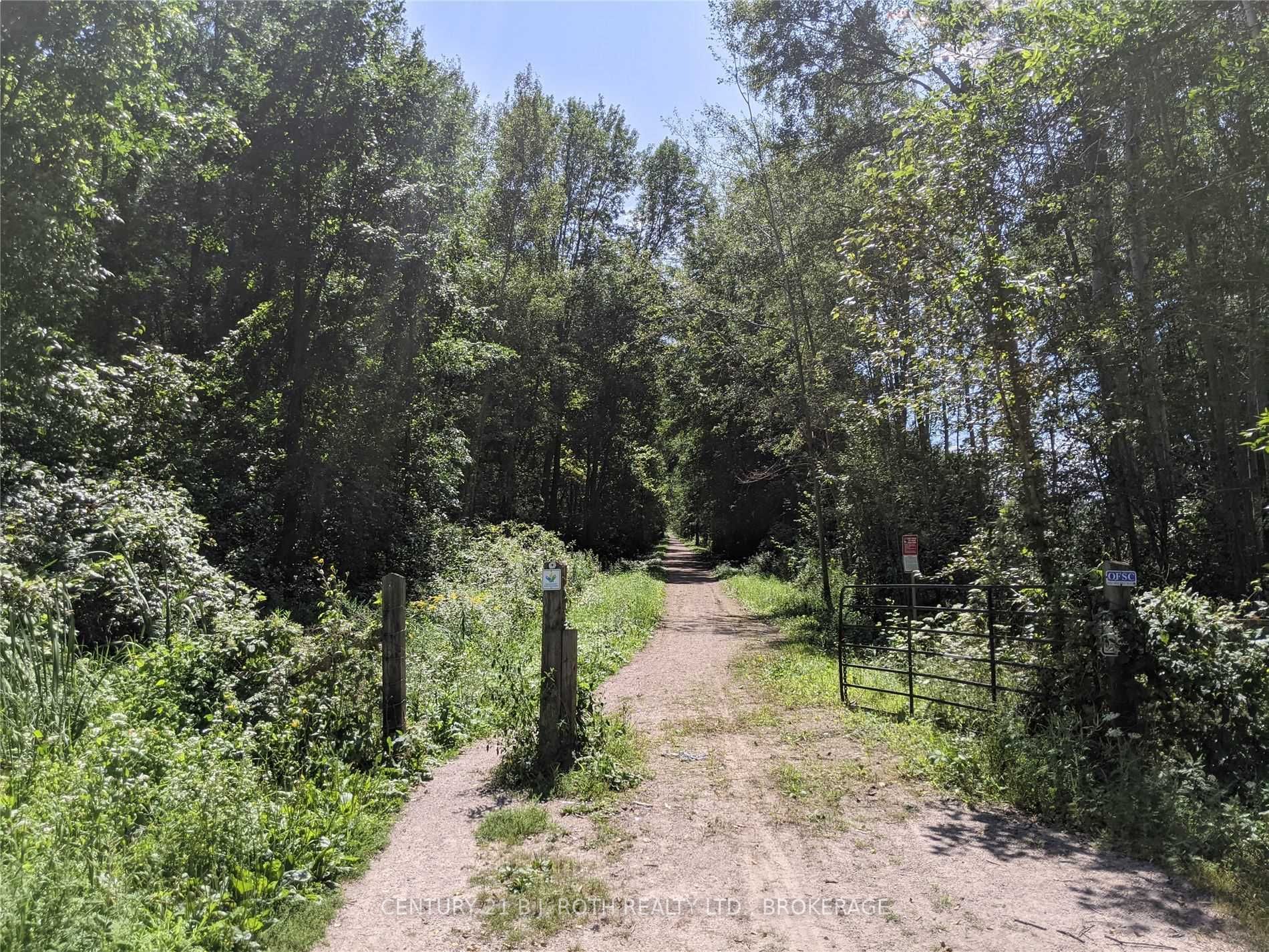 2361 George Johnston Rd