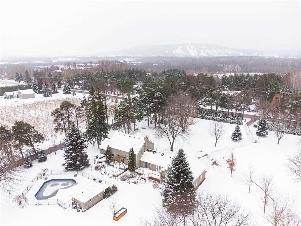 2935 10 Nottawasaga Conc N