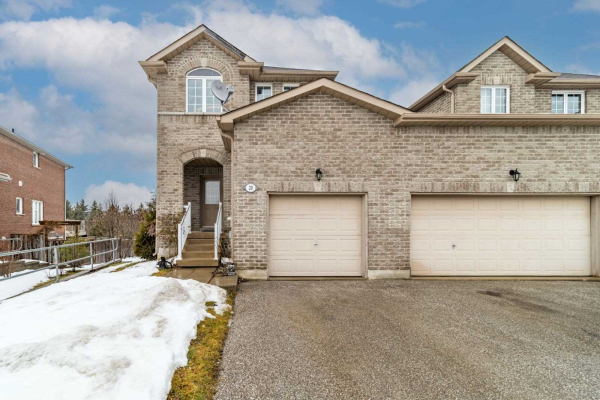 20 Arch Brown Crt, Barrie