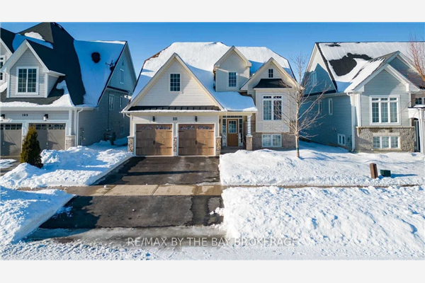 111 White Sands Way, Wasaga Beach