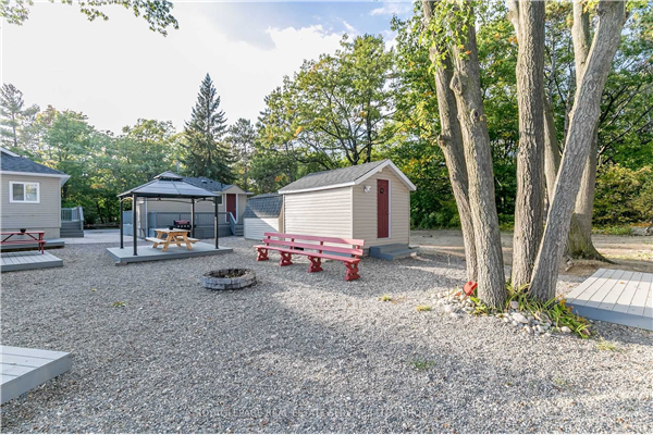 115 24th St N, Wasaga Beach