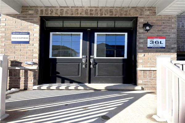 161 Sheperd Dr, Barrie