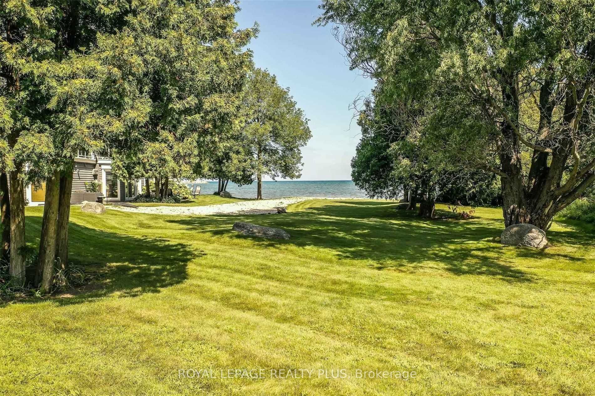 44 Trott Boulevard, #6