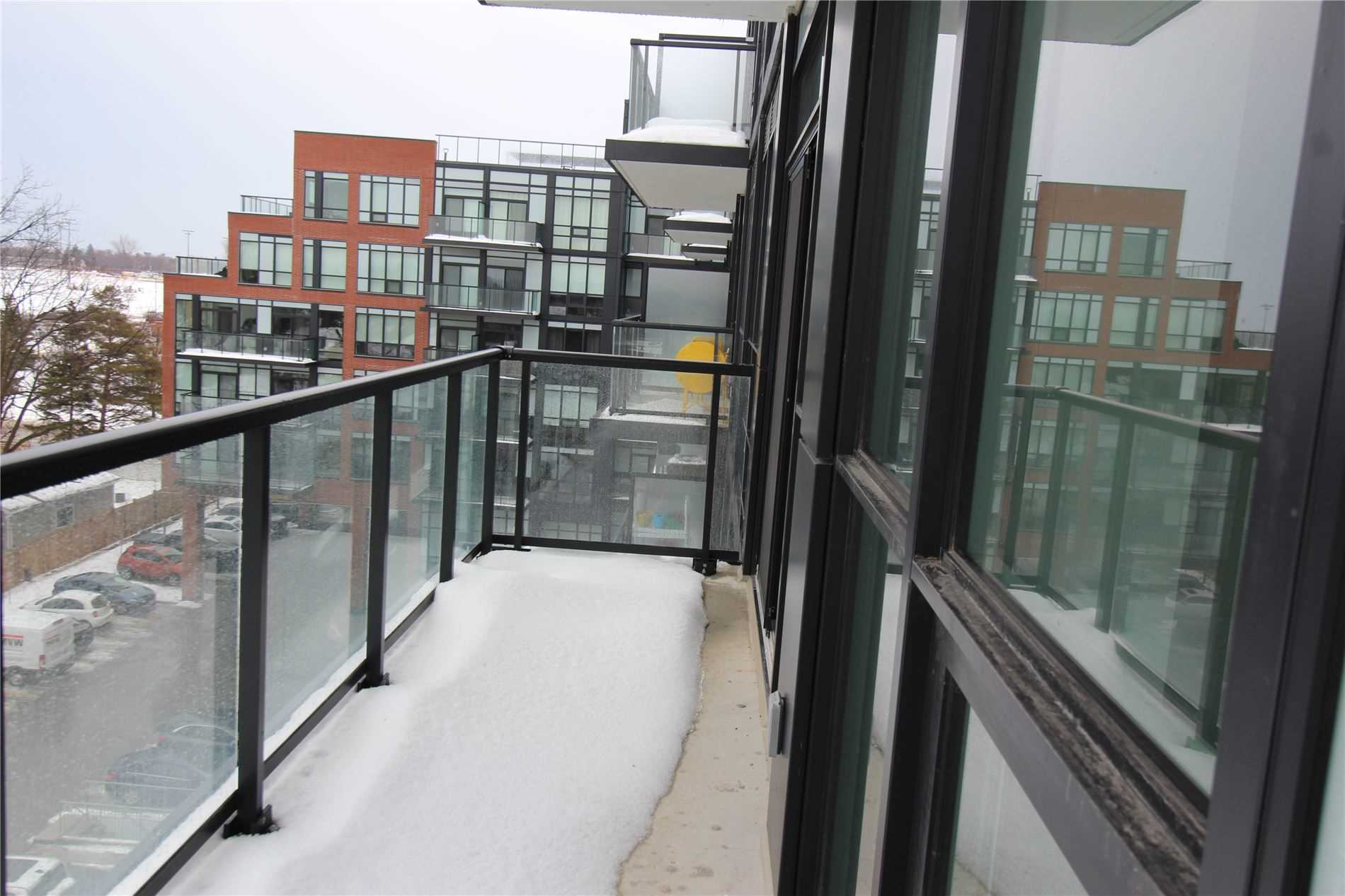 681 Yonge St, #523