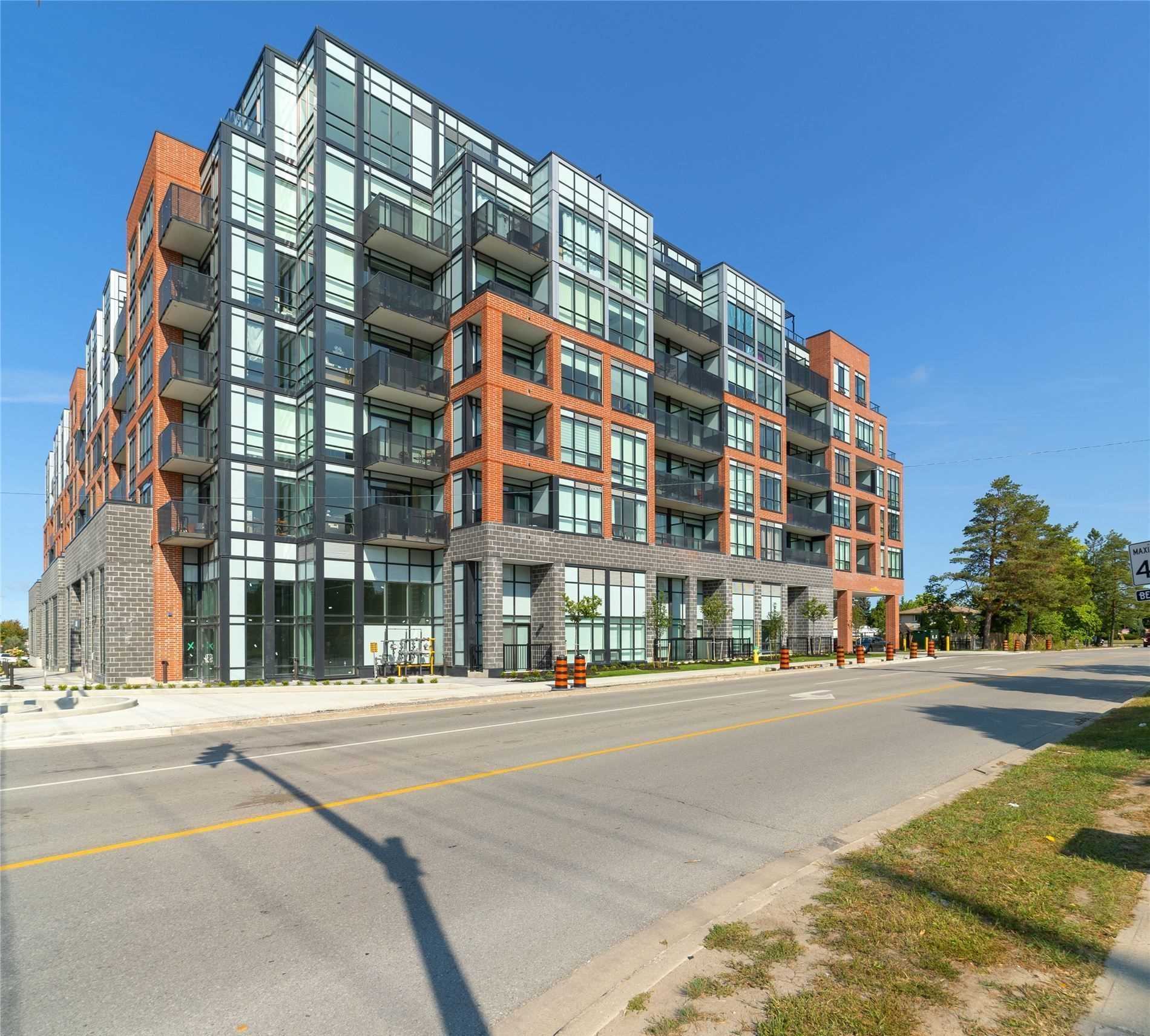 681 Yonge St, #523