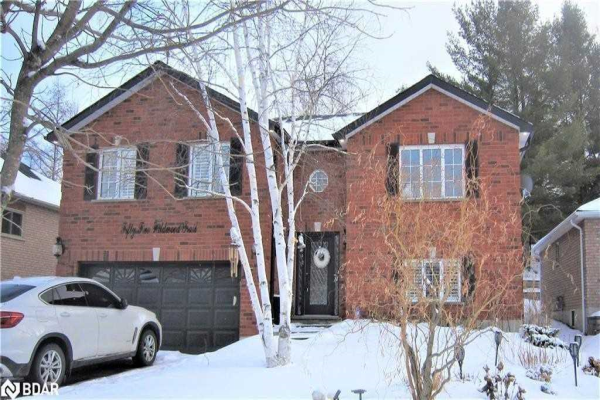 55 Wildwood Tr, Barrie