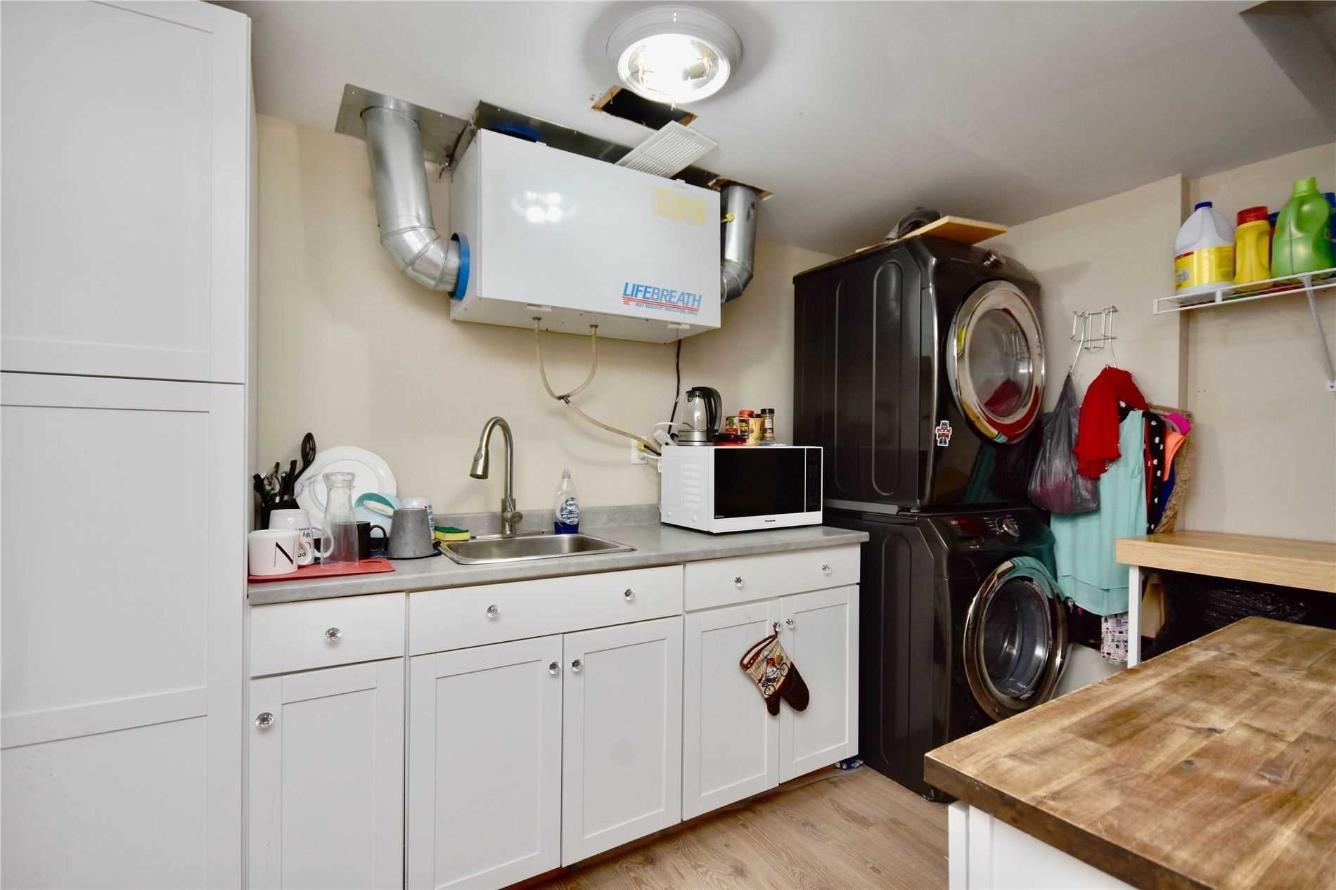Listing S5909053 - Large Photo # 19