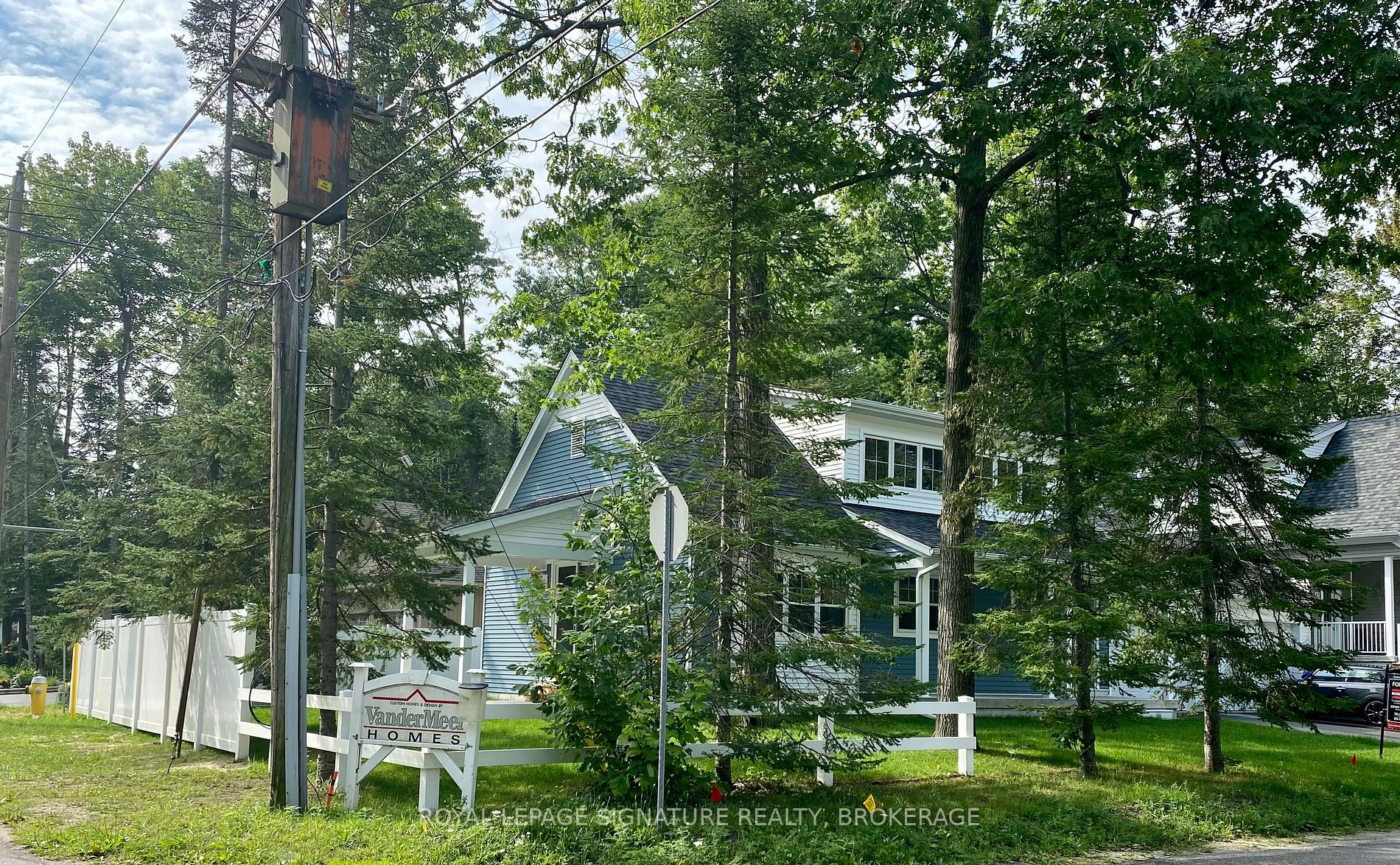 Listing S5912161 - Large Photo # 28
