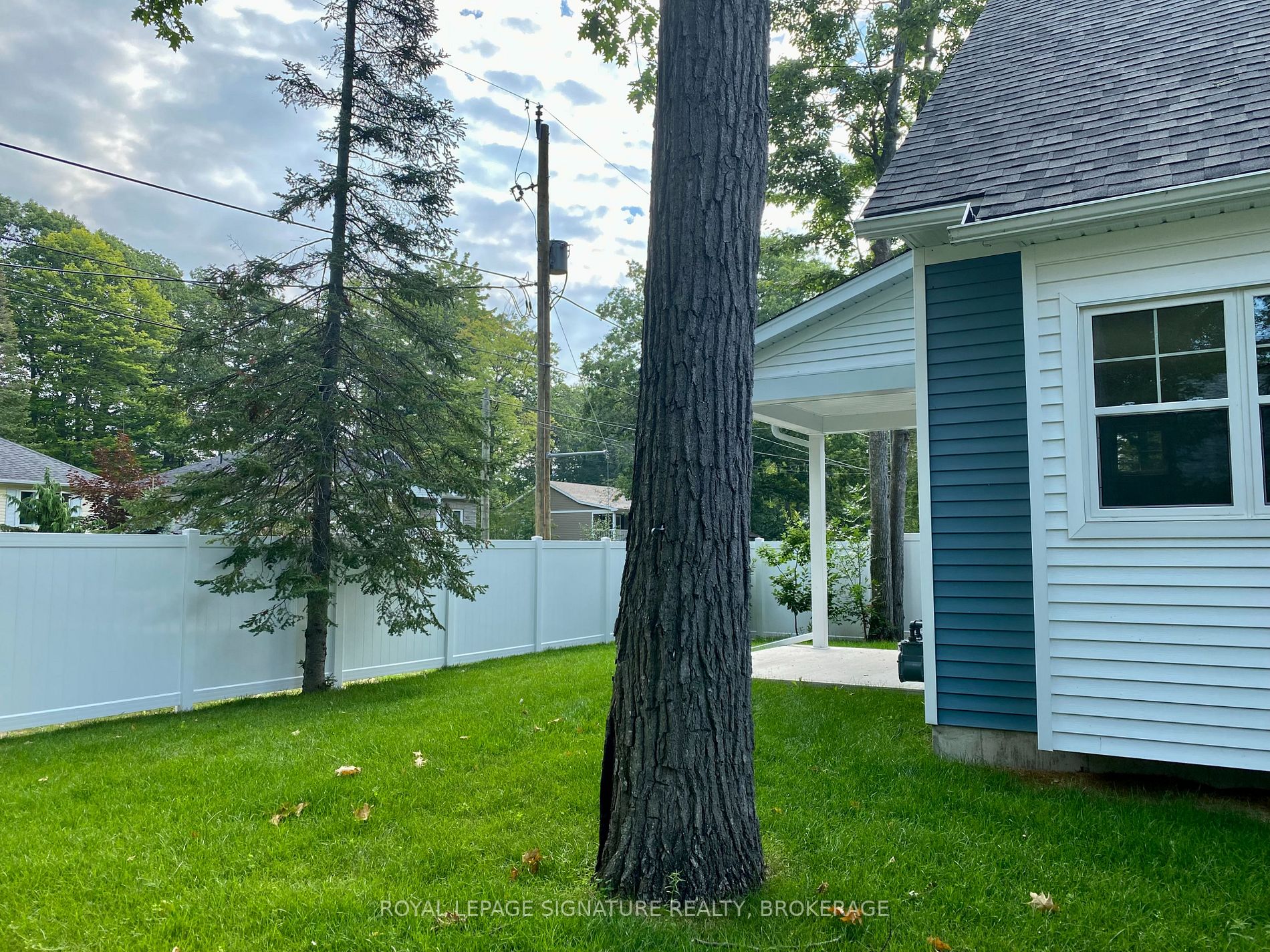 Listing S5912161 - Large Photo # 31