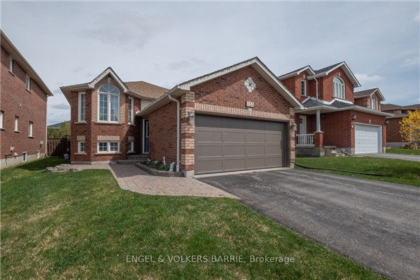 155 Madelaine Dr, Barrie