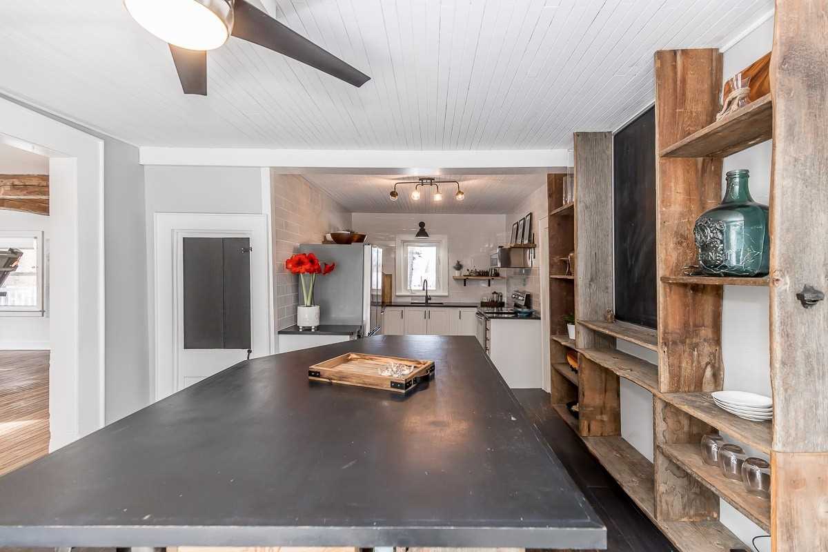 1007 Range Rd