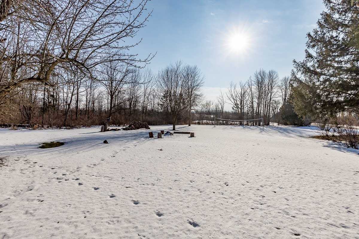 1007 Range Rd