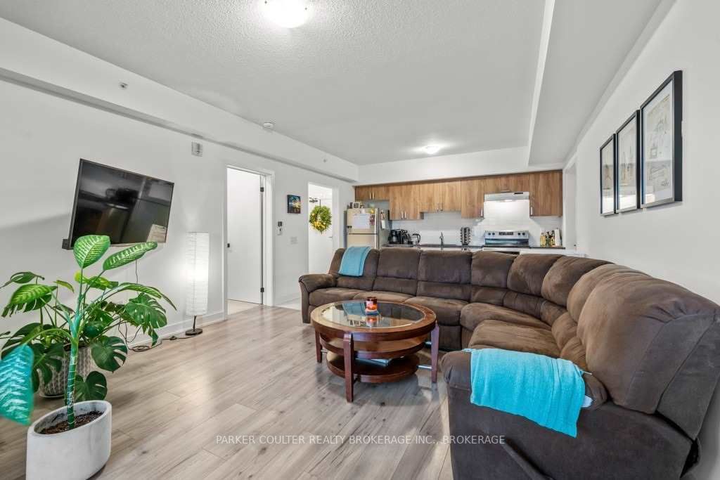 Listing S5916107 - Large Photo # 15