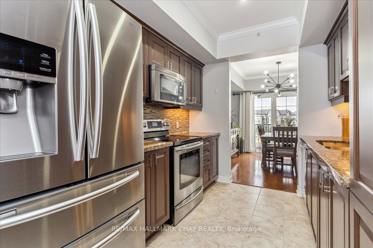 39 Ferndale Dr S, #311