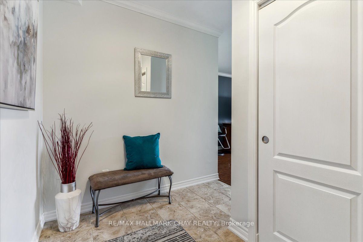 39 Ferndale Dr S, #311